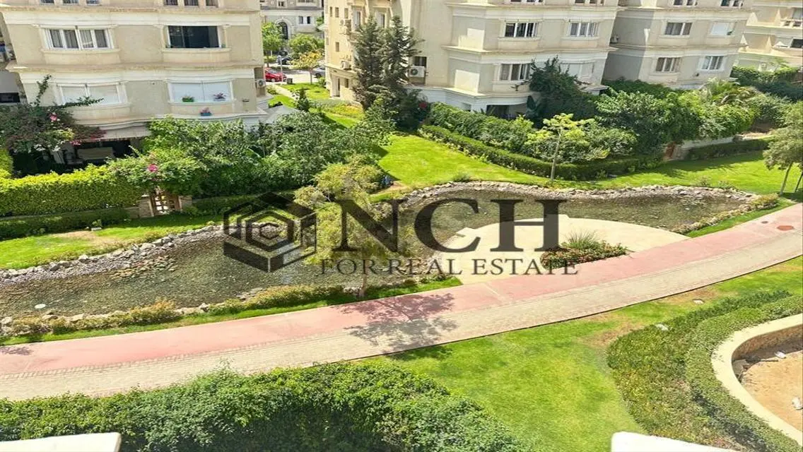 ULTRA SUPER LUX APT 200M FOR RENT, KITCHEN AND ACS