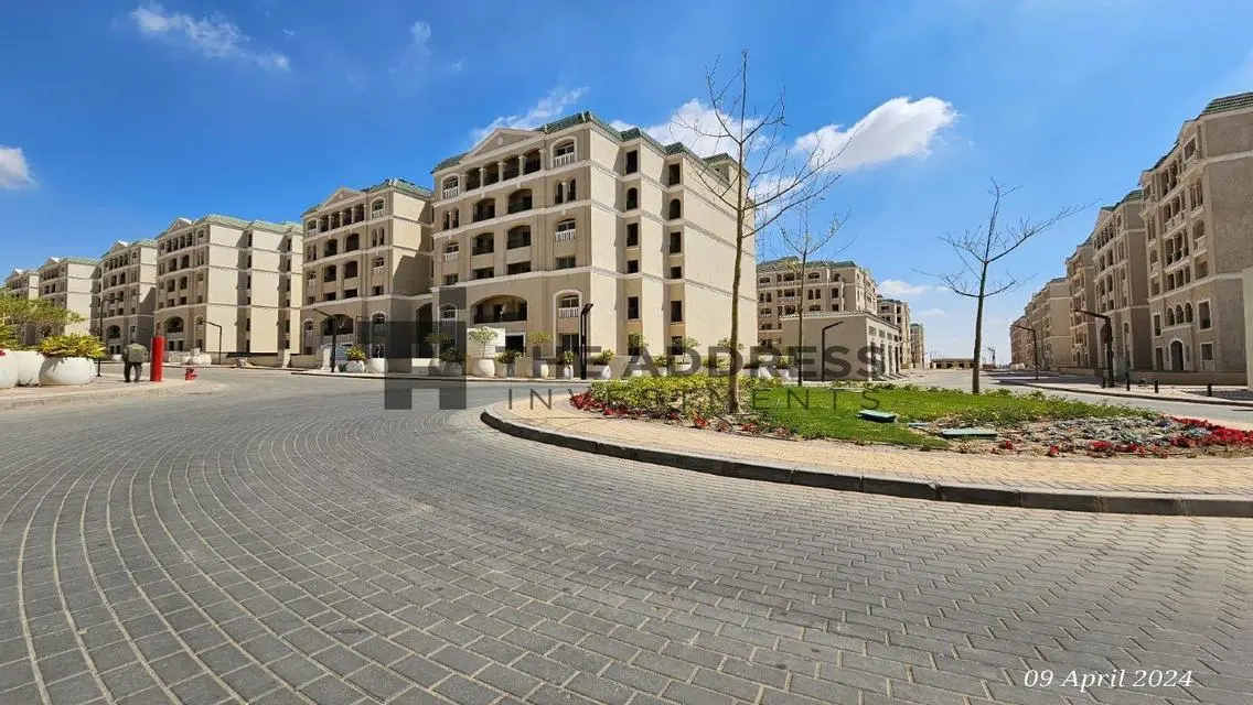 اقل سعر ارضي بجاردن بكمبوند لافينير
