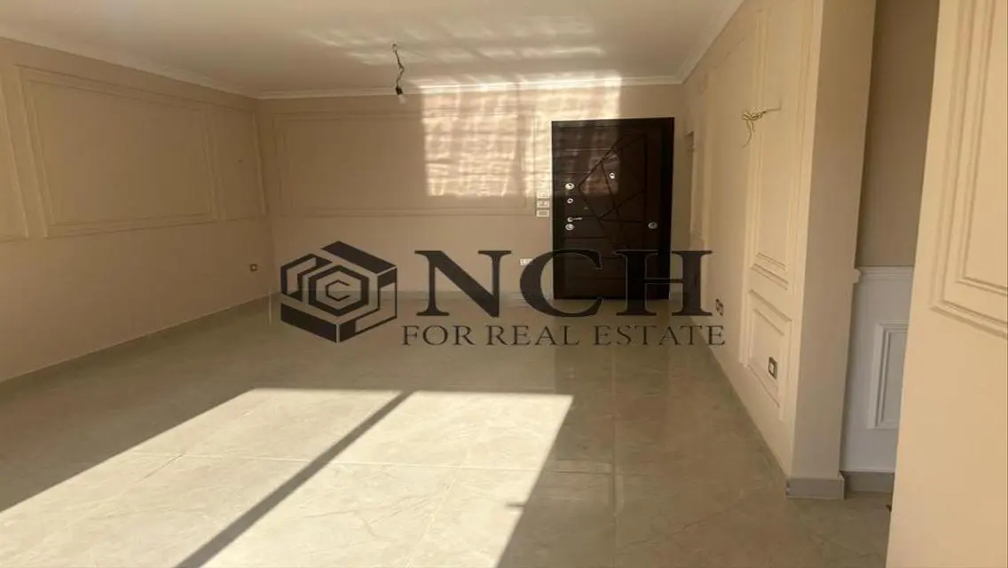 LUXURY APT 162M 3BED FOR SALE, UNDER MARKET PRICE.