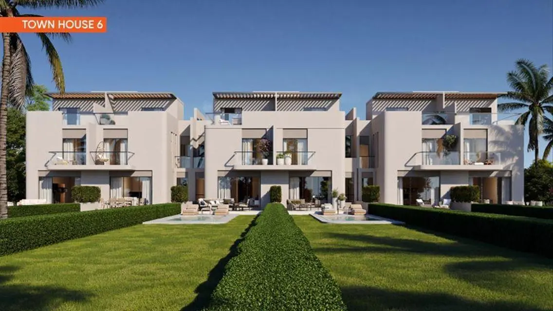 Invest Now! Large Villa with Easy Payments