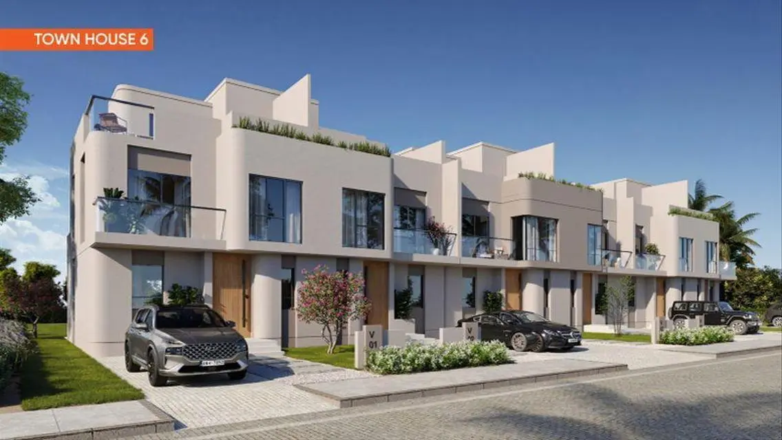 Invest Now! Large Villa with Easy Payments