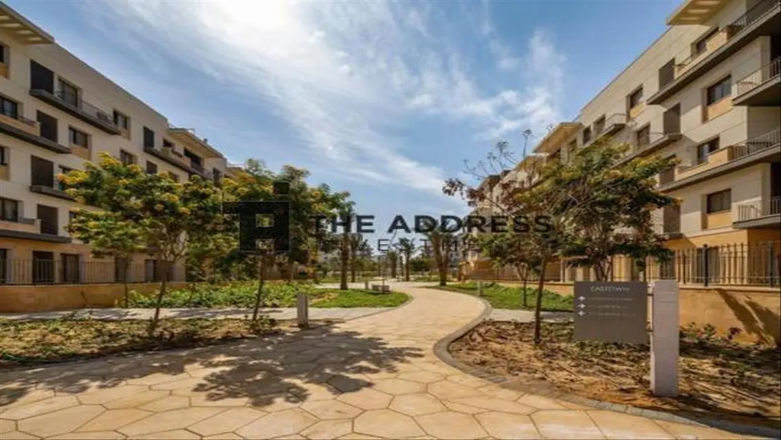 Special Apart with prime view for rent at Eastown.