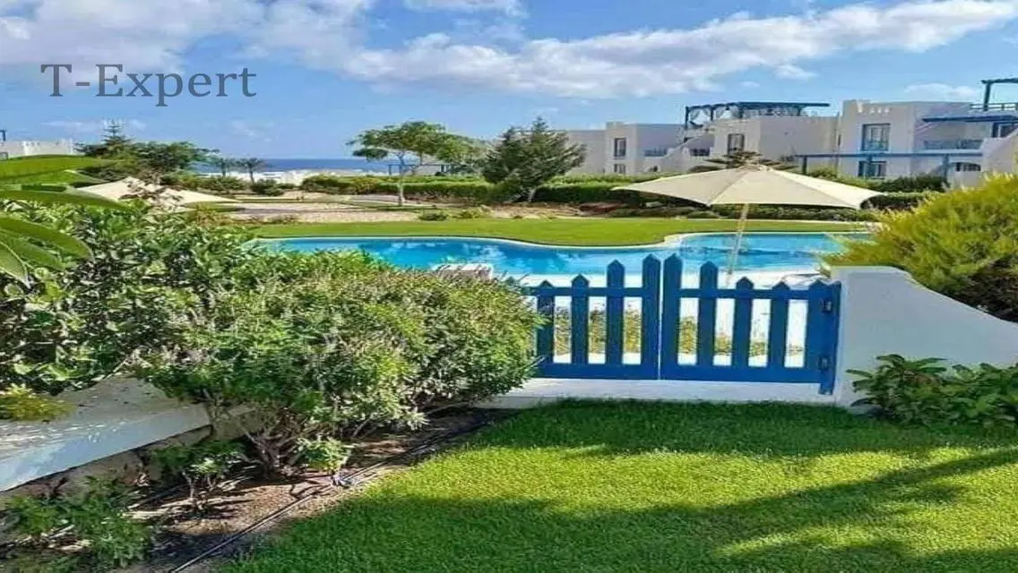شاليه متشطب بالكامل بمقدم 180الف اقساط علي 12 سنه