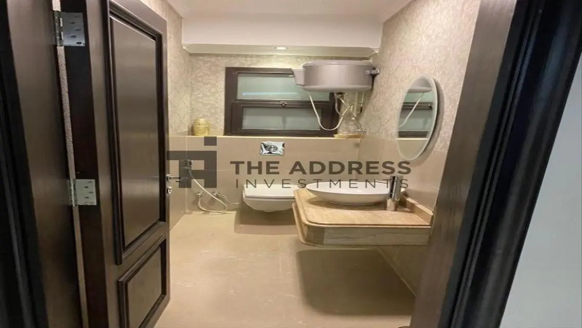 Apartment with ACs and kitchen for rent at Eastown
