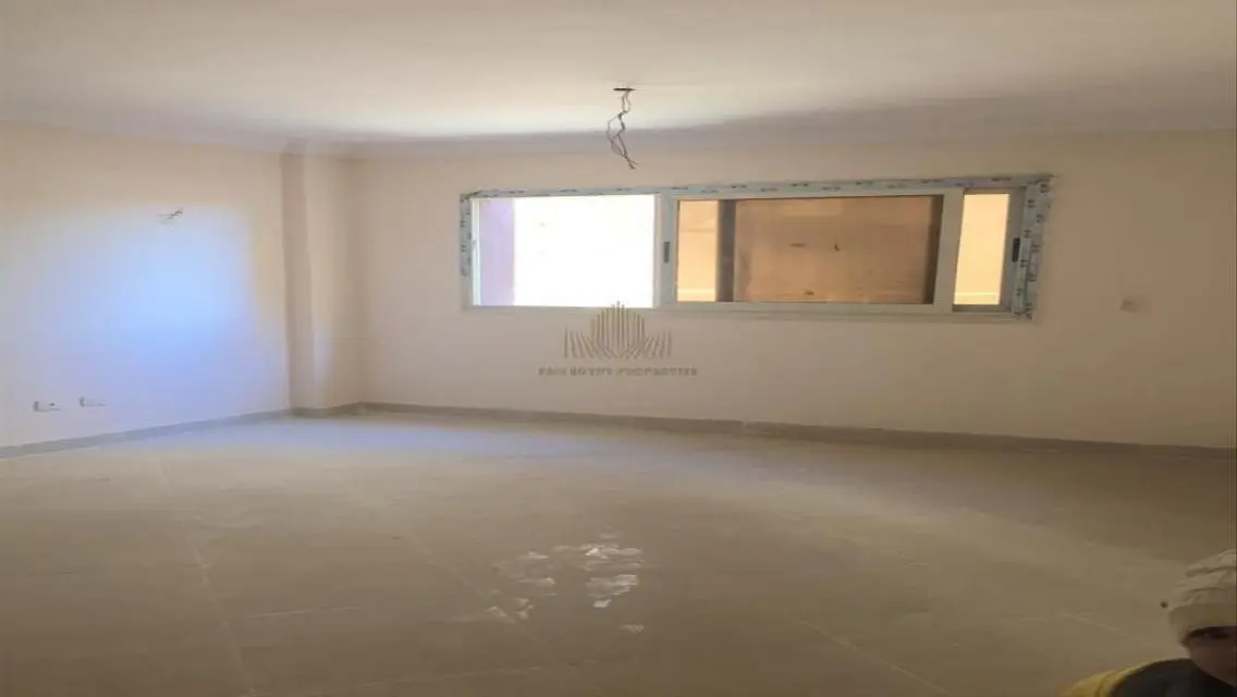 Luxury Apartment with Meter Space in Prime Location