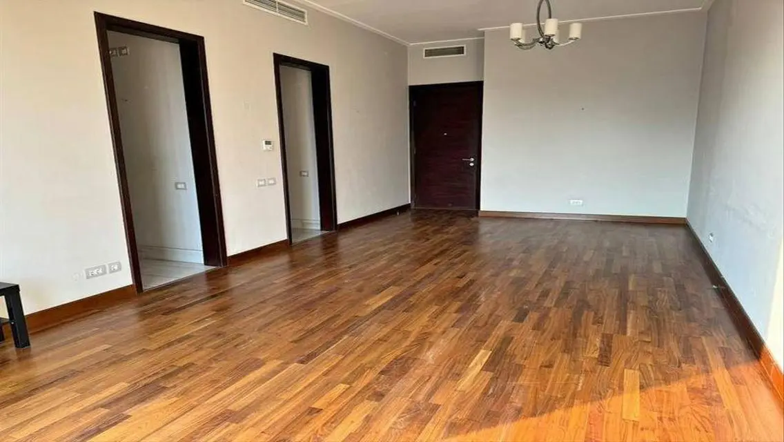 Ready to move Finished Apartment in Beverly Hills
