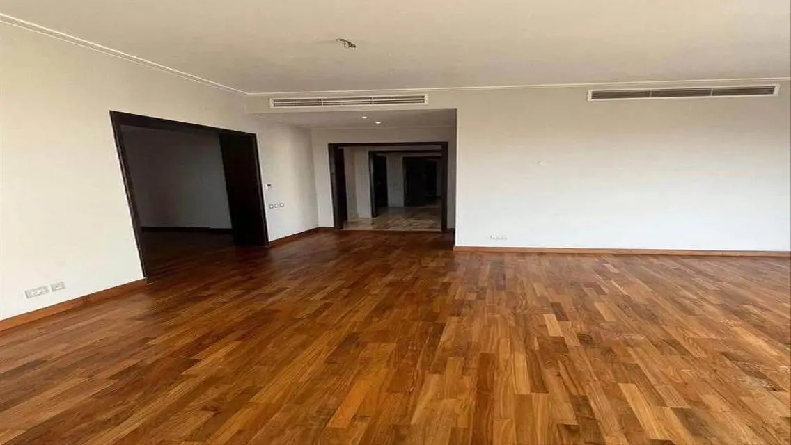 Ready to move Finished Apartment in Beverly Hills