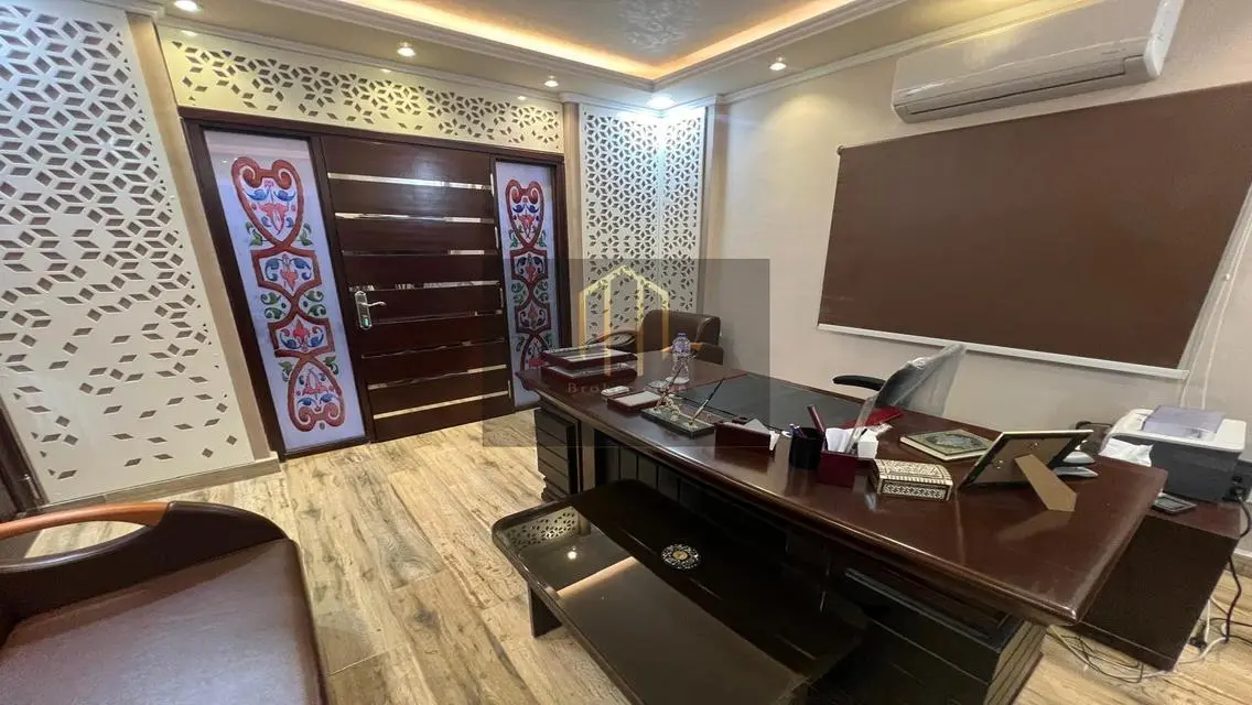 مكتب مفروش للايجار ممتاز ش النزهة