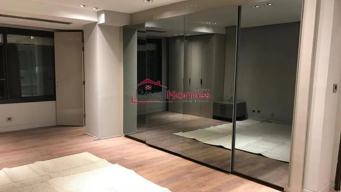 Modern finishing nile view apartment for rent