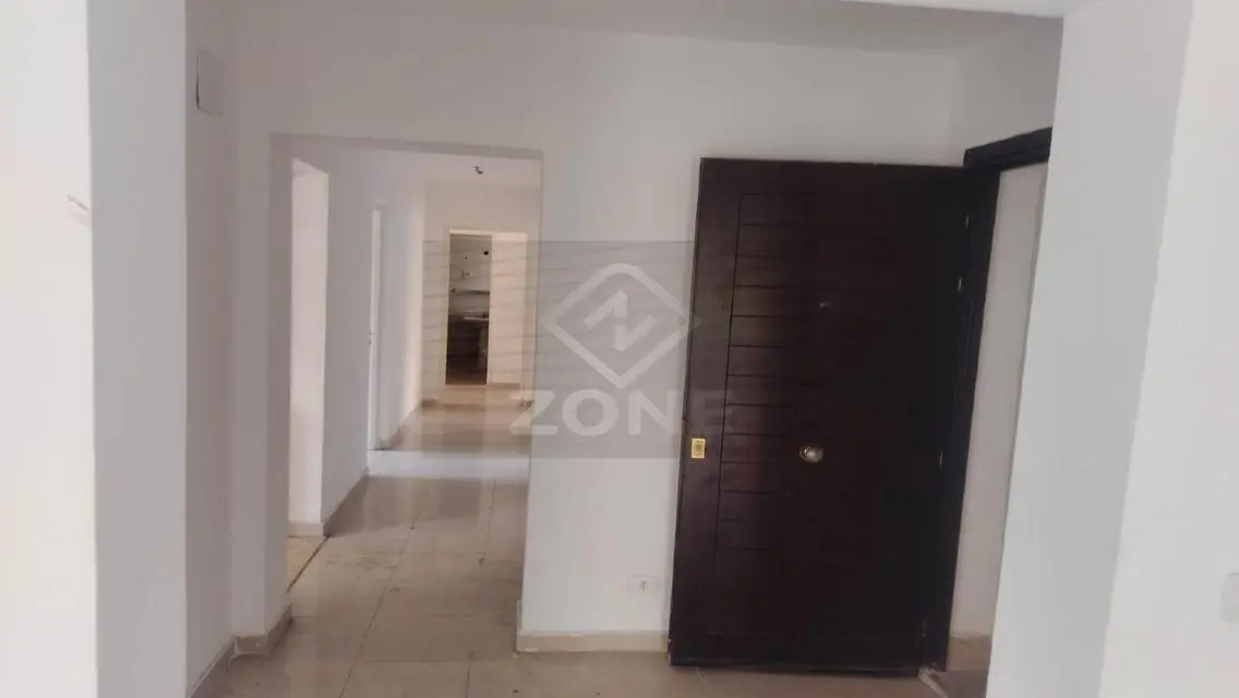 شقة مميزة في منطقة B2 بالإسكندرية