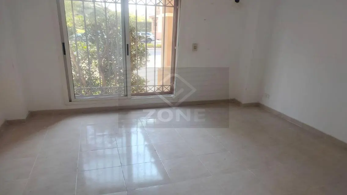 شقة مميزة في منطقة B2 بالإسكندرية