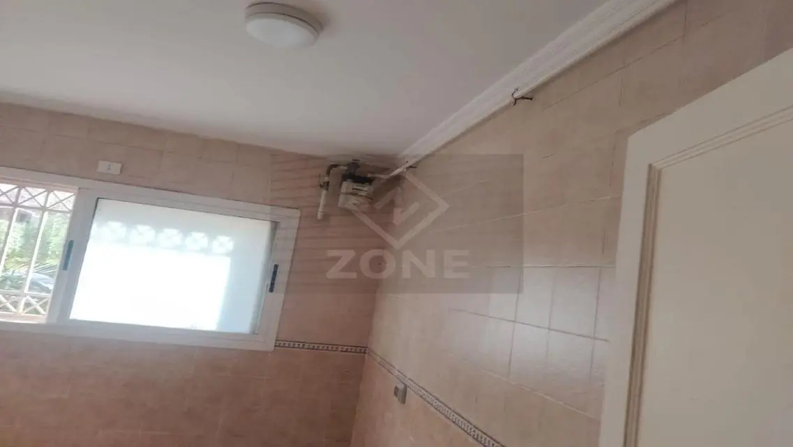 شقة مميزة في منطقة B2 بالإسكندرية