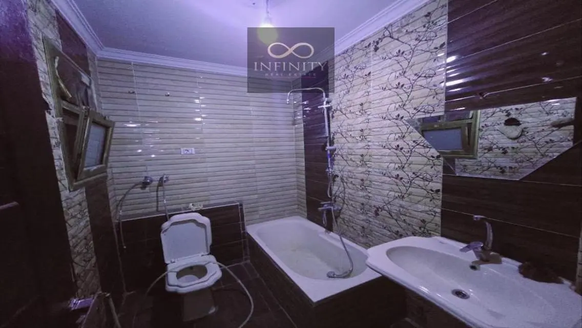 Apartment for rent near Al-Khamsin Mall and Strip