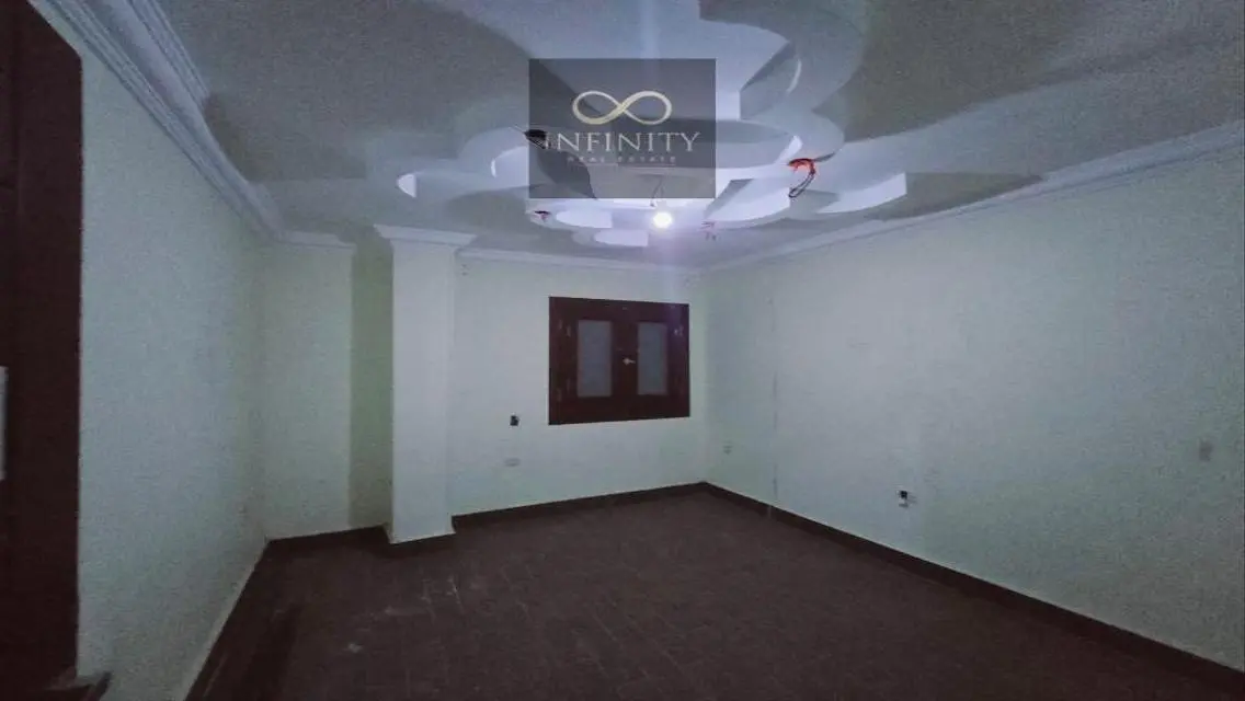 Apartment for rent near Al-Khamsin Mall and Strip