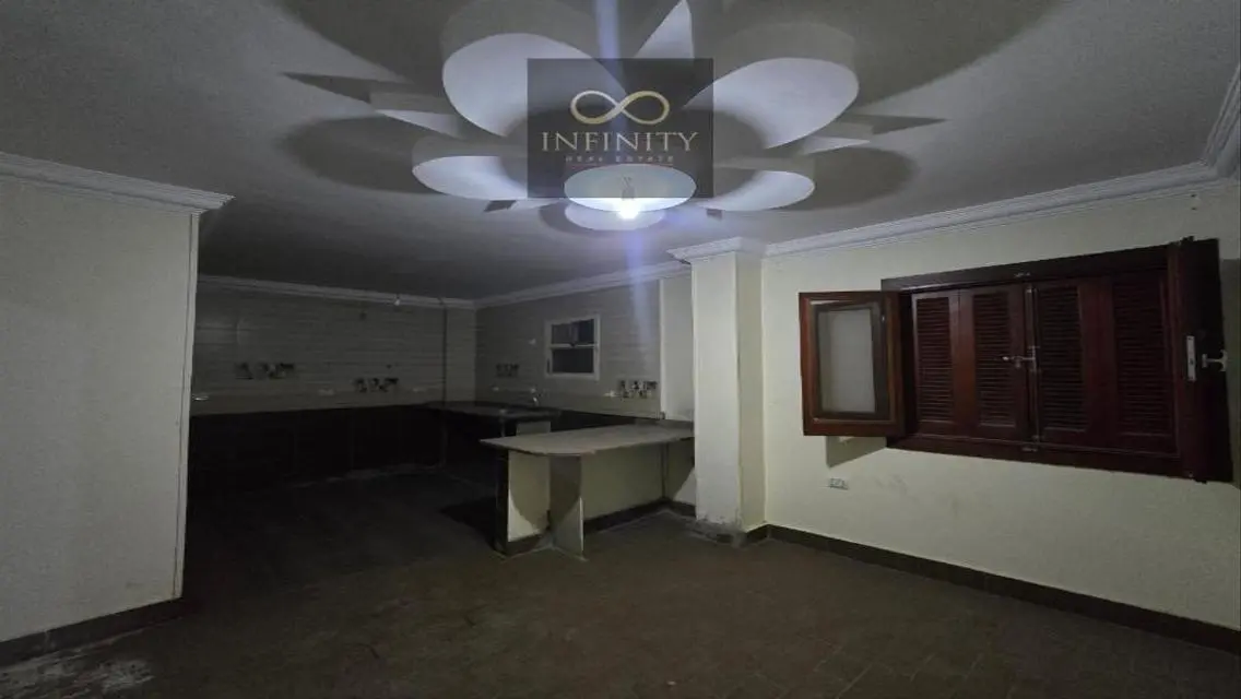 Apartment for rent near Al-Khamsin Mall and Strip