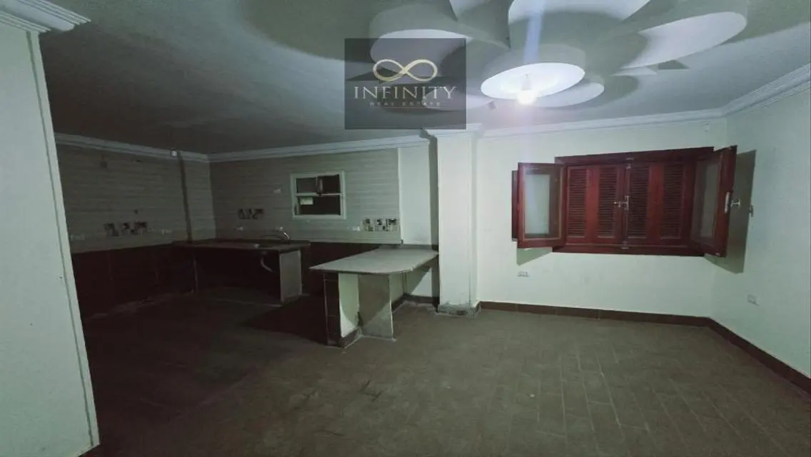 Apartment for rent near Al-Khamsin Mall and Strip