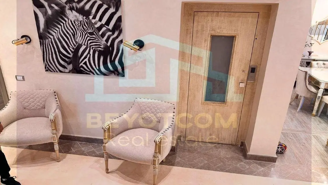 فيلا مميزه ايجار جولف اكستنشن بالم هيلز حمام سباحه