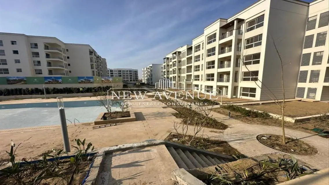 Apartment third floor prime location in mivida blue views