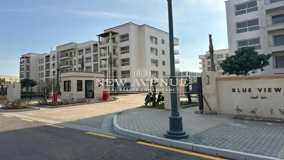 Apartment third floor prime location in mivida blue views