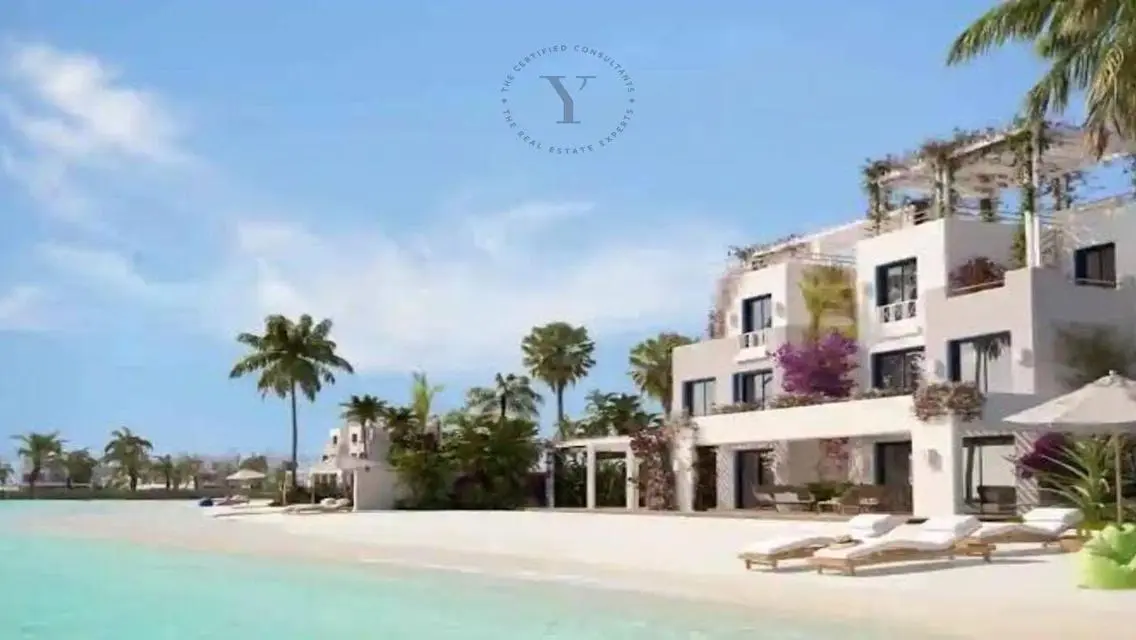 Luxury 180 sqm Apartment with Private Pool and Garden