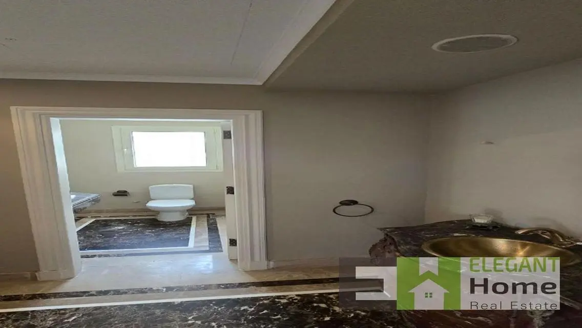 Semi furnished villa with pool rent at Swan Lake