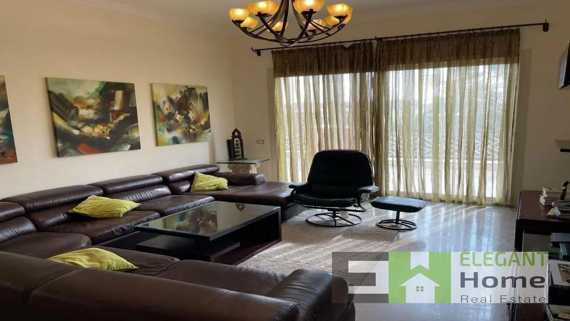 Semi furnished villa with pool rent at Swan Lake