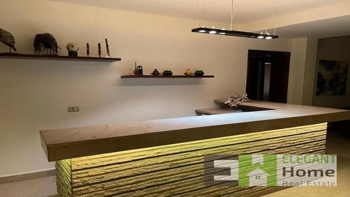 Semi furnished villa with pool rent at Swan Lake