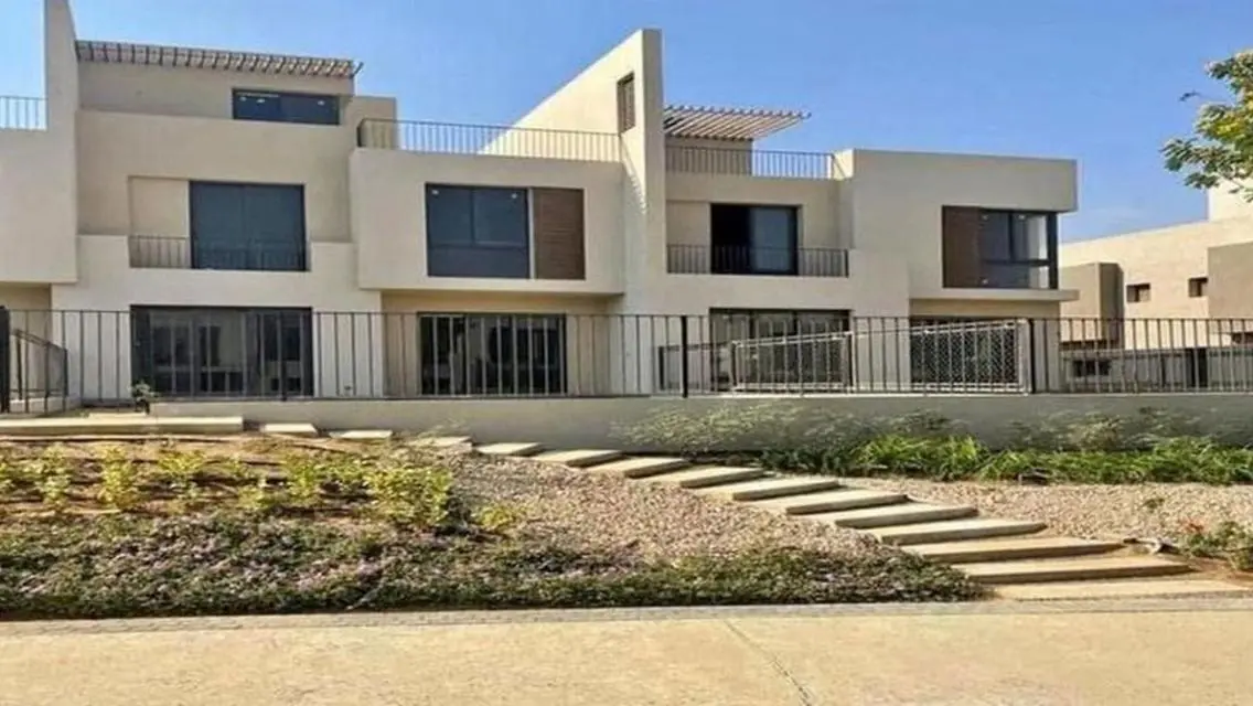 Villa with private pool for rent at Villette