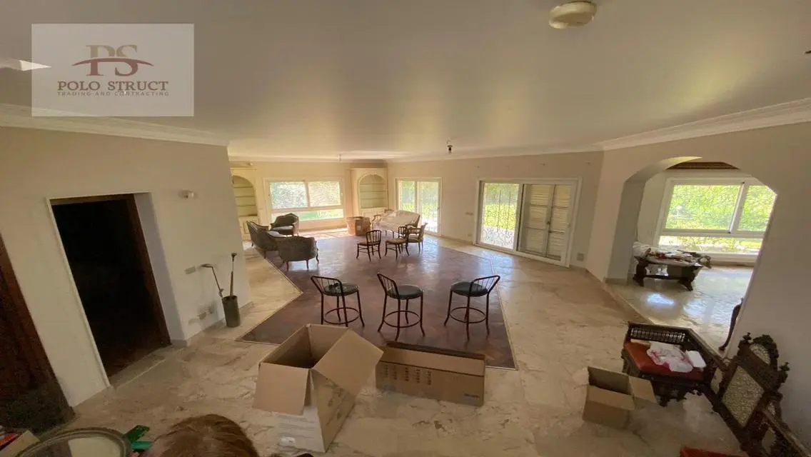 Luxury Villa 800 sqm with Private Pool and Garden in Prime Location