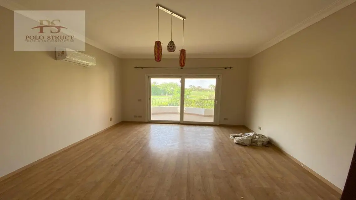 Luxury Villa 800 sqm with Private Pool and Garden in Prime Location