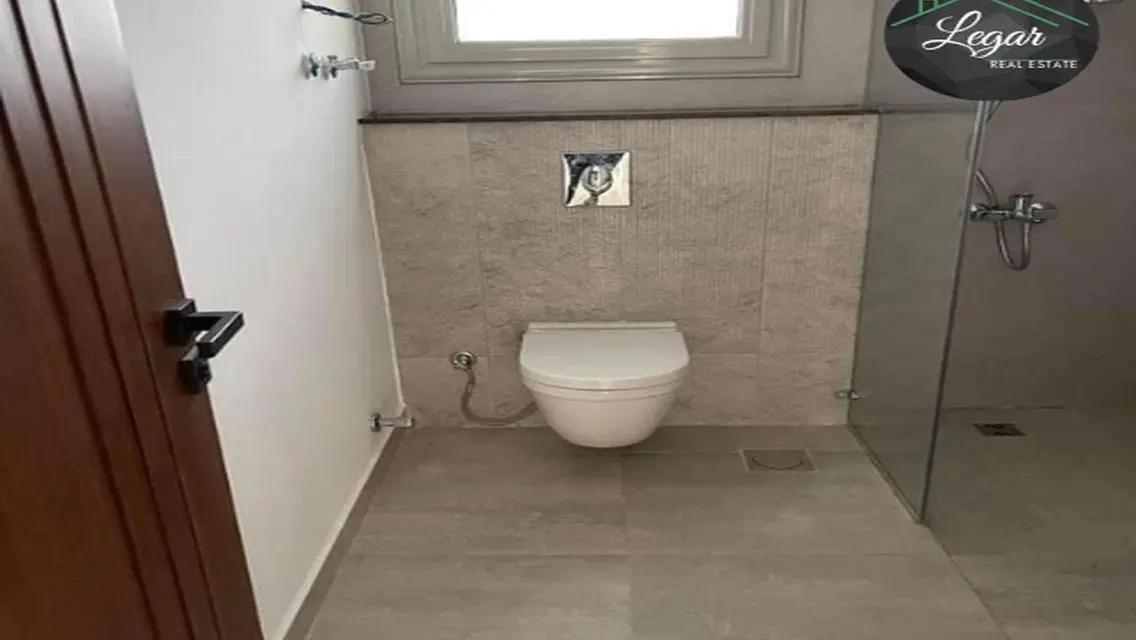 For sale, a 90m ground floor with a garden in Palm