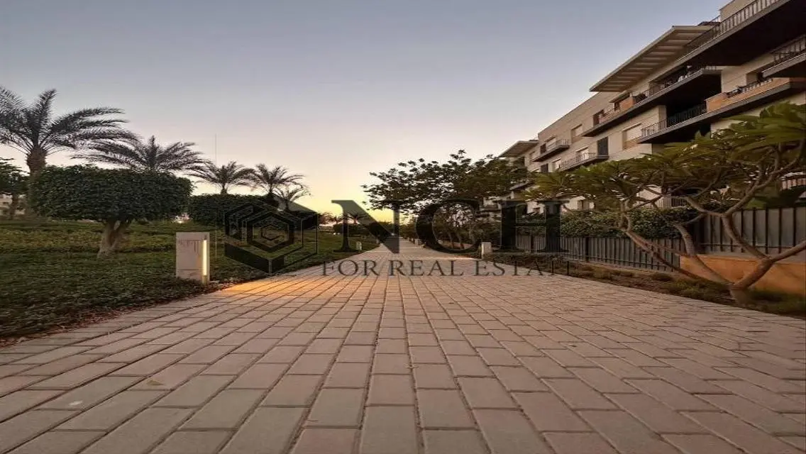 Duplex with Garden-Special Location - Sale
