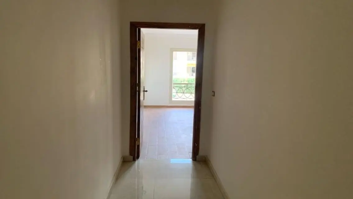 شقه لايجار الخمائل مرحله تالته ب الدور الاول 