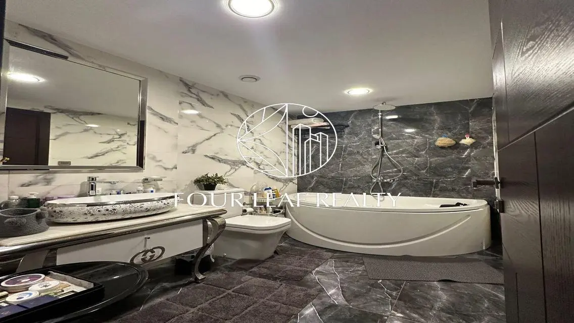 Fully furnished luxury hotel villa private pool