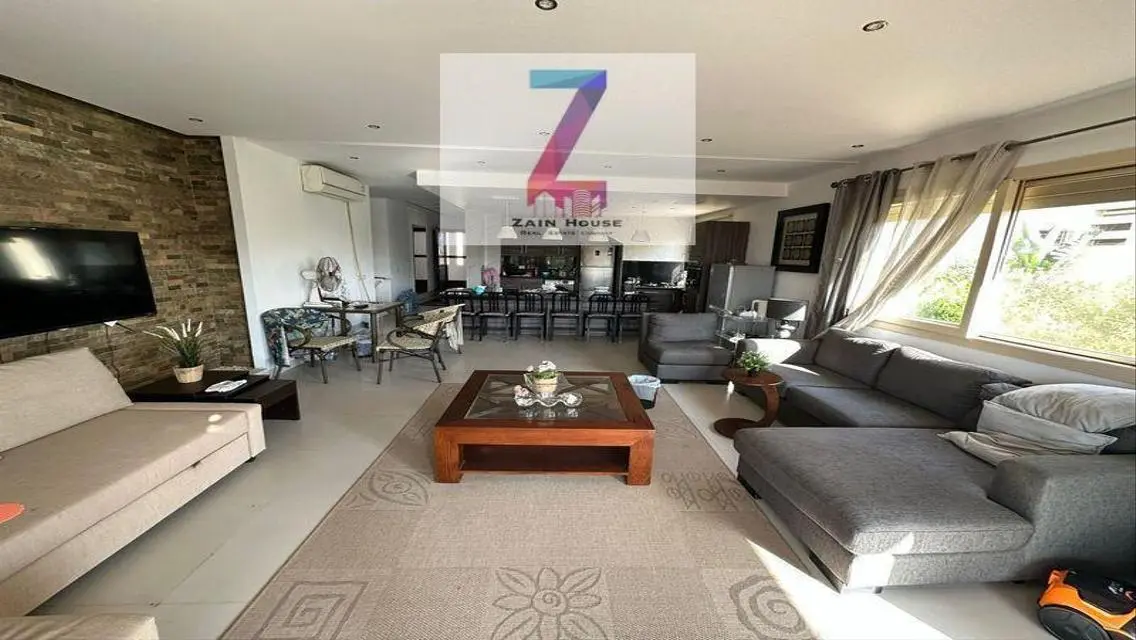 Duplex senior penthouse roof 190 meters, furnished