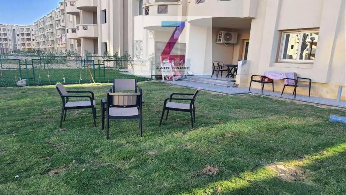 شاليه ارضي بجارد ن استلام فوري للبيع ستيلا   هايتس