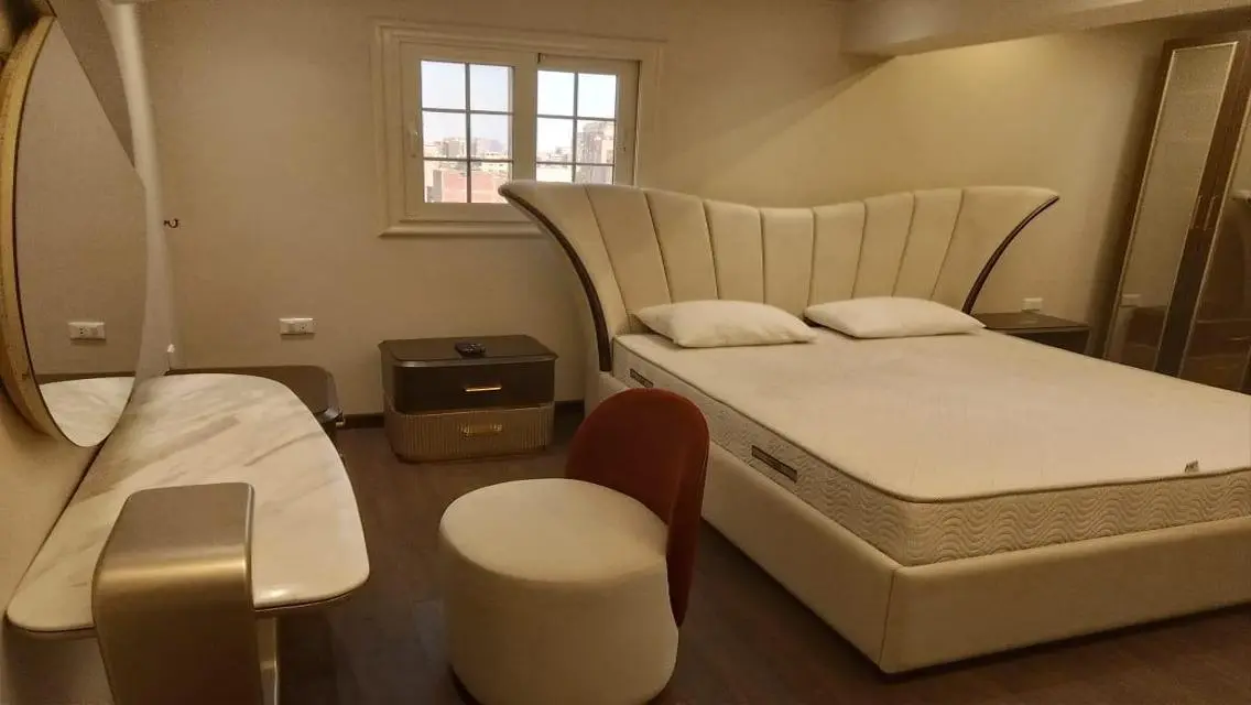 Luxurious Apartment with Stunning Views and Premium Amenities