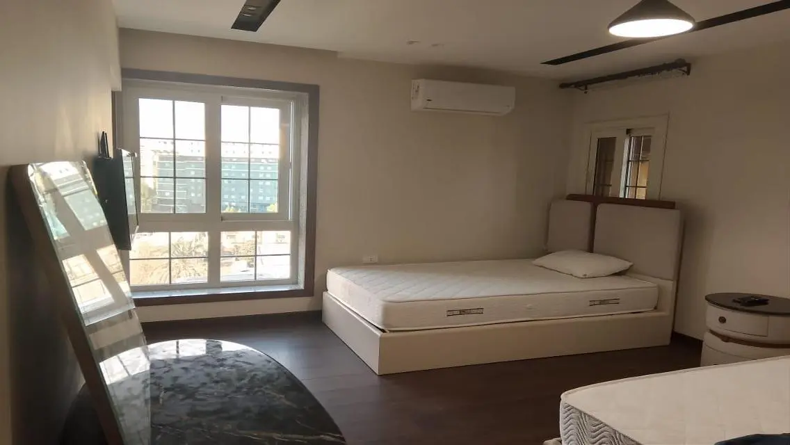 Luxurious Apartment with Stunning Views and Premium Amenities