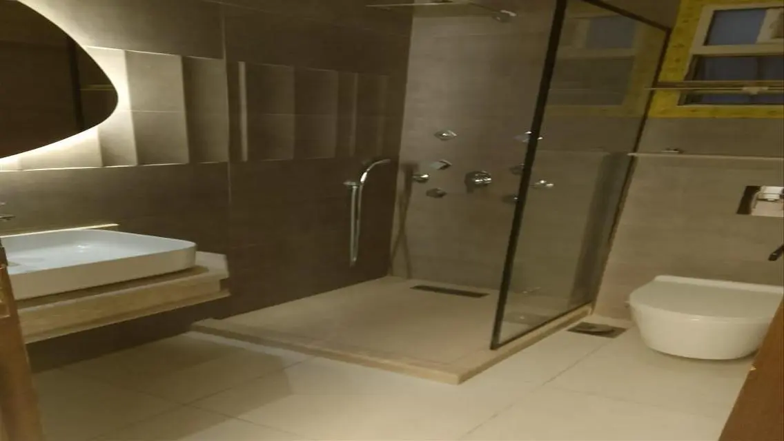 Luxurious Apartment with Stunning Views and Premium Amenities