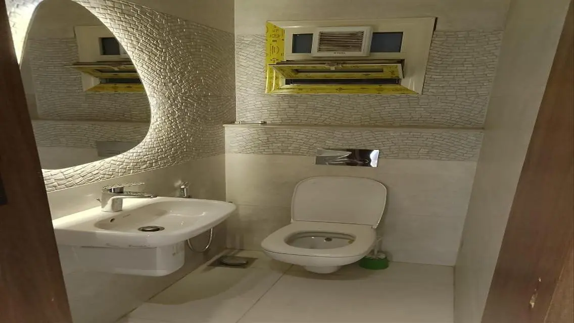 Luxurious Apartment with Stunning Views and Premium Amenities