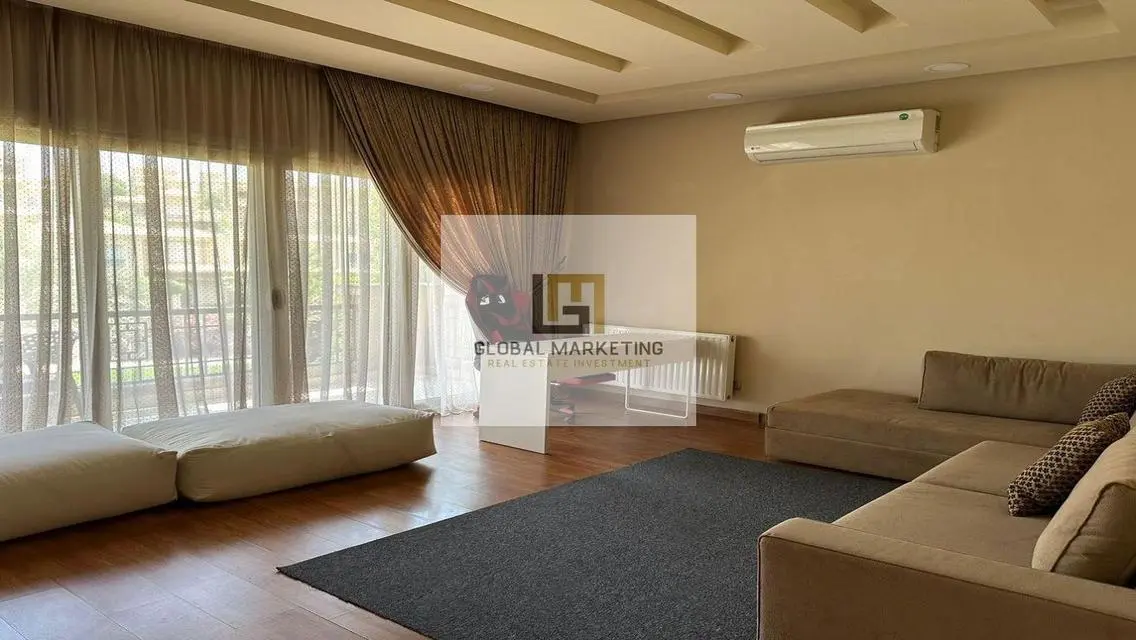 Ultra modern furnished villa with pool and garden