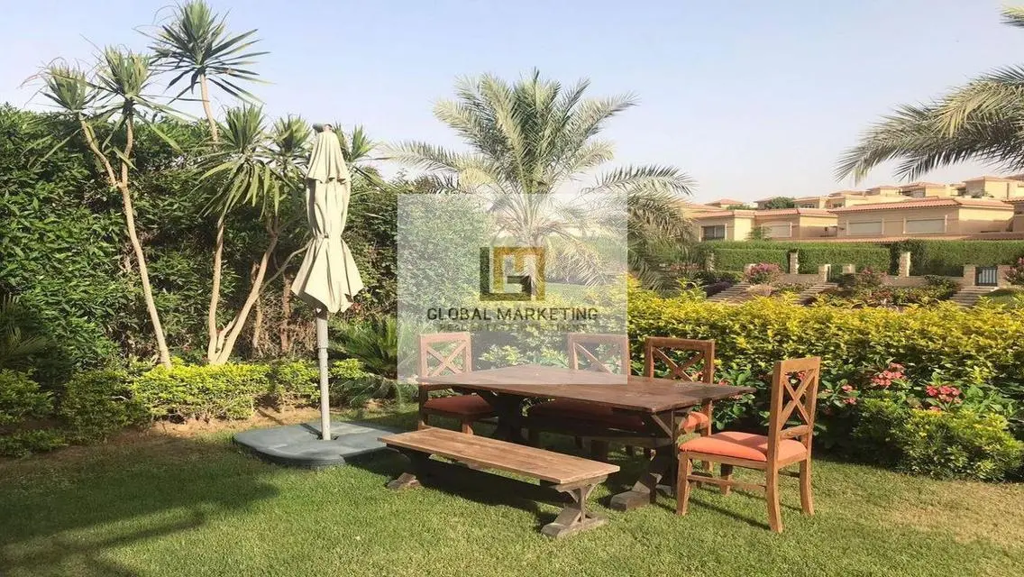 Ultra modern furnished villa with pool and garden