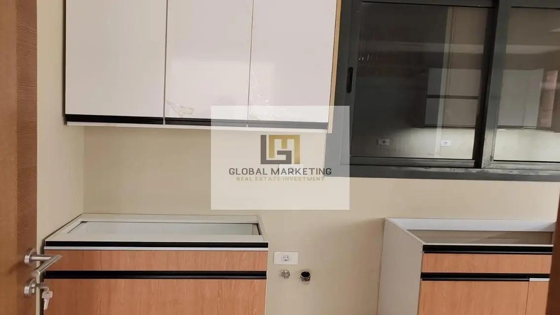 شقه للايجار نصف مفروش اول-سكن بكمبوند سوديك فيليت