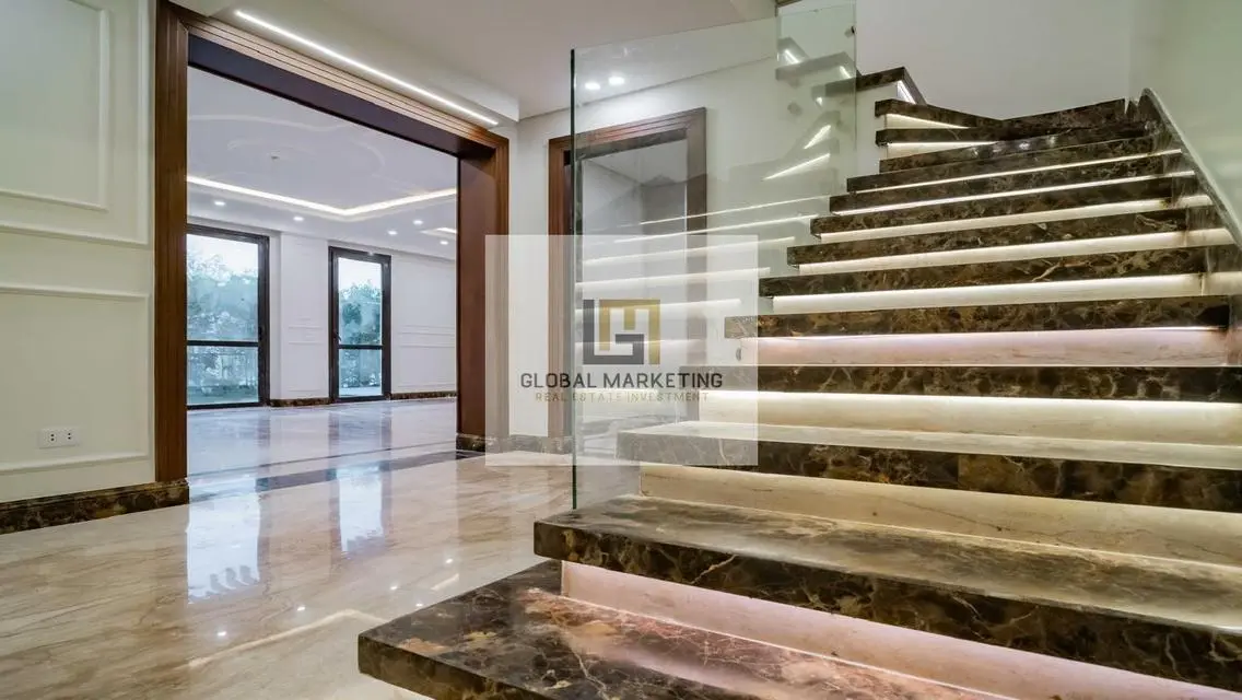 The most luxurious duplex for rent, semi-furnished