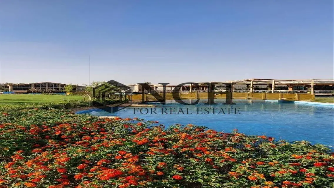 Townhouse 216 SQM -SALE- Garden View - Hyde Park