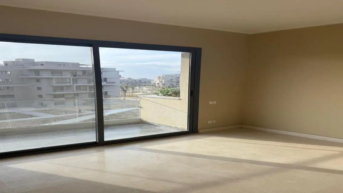 Semi Furnished Apartment for rent  in Villette
