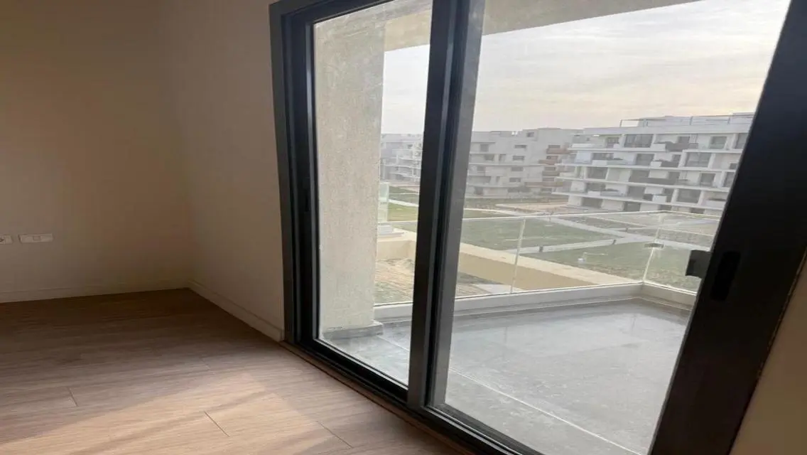 Semi Furnished Apartment for rent  in Villette