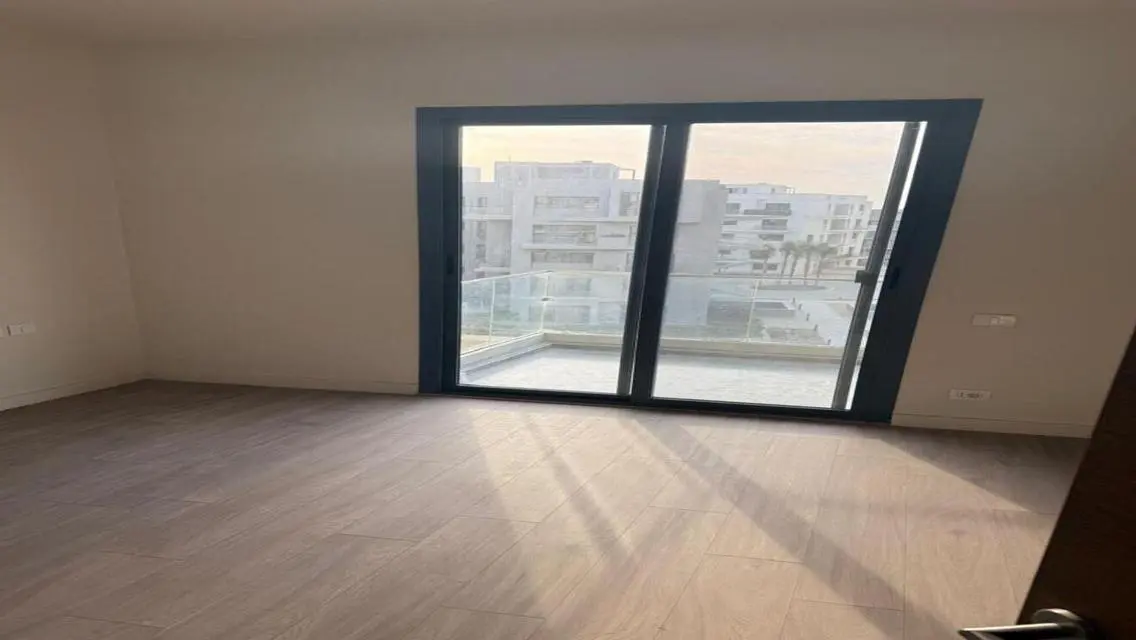 Semi Furnished Apartment for rent  in Villette