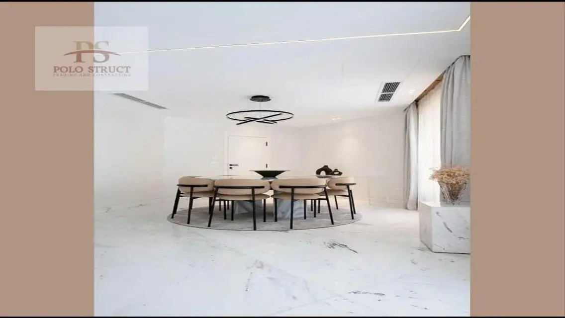 Luxury Property for Sale - 380 Square Meters with Stunning Views