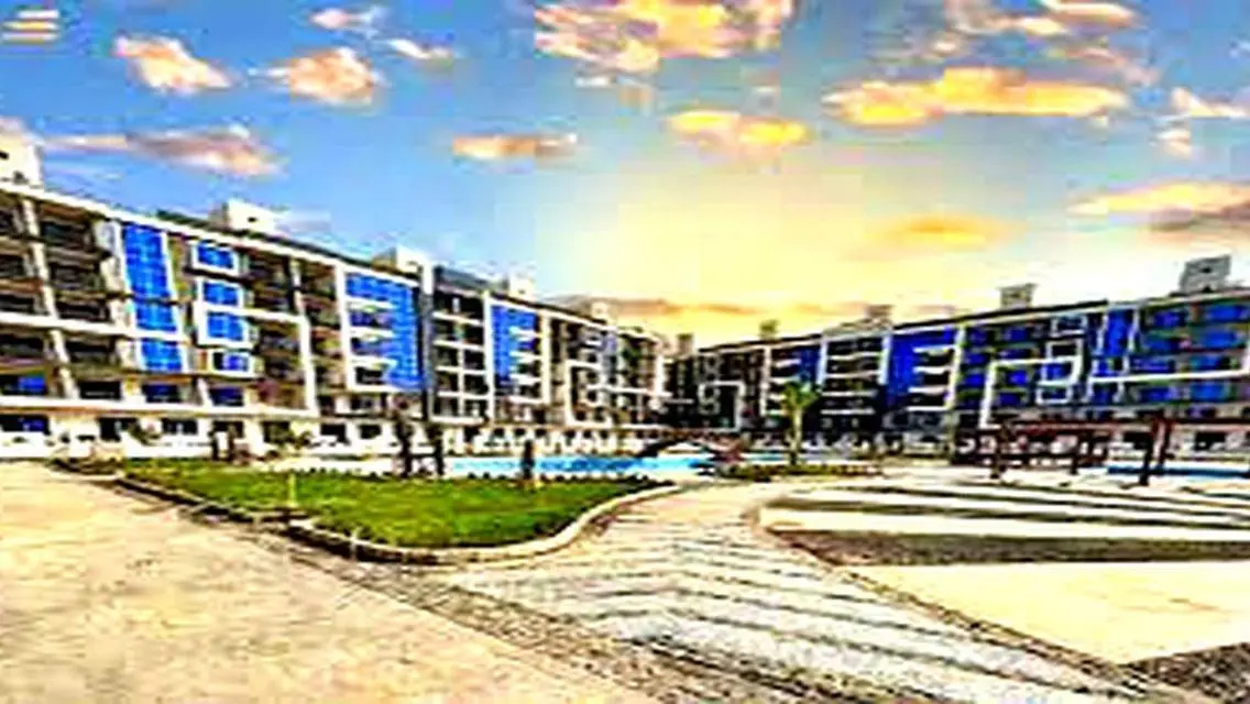 Office 105 meters in Stoda Compound